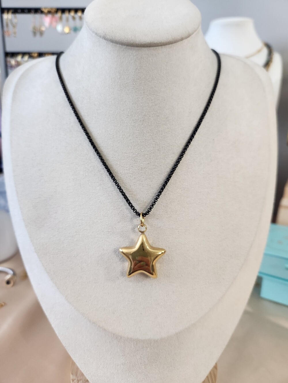 Gold Stat Pendant Necklace